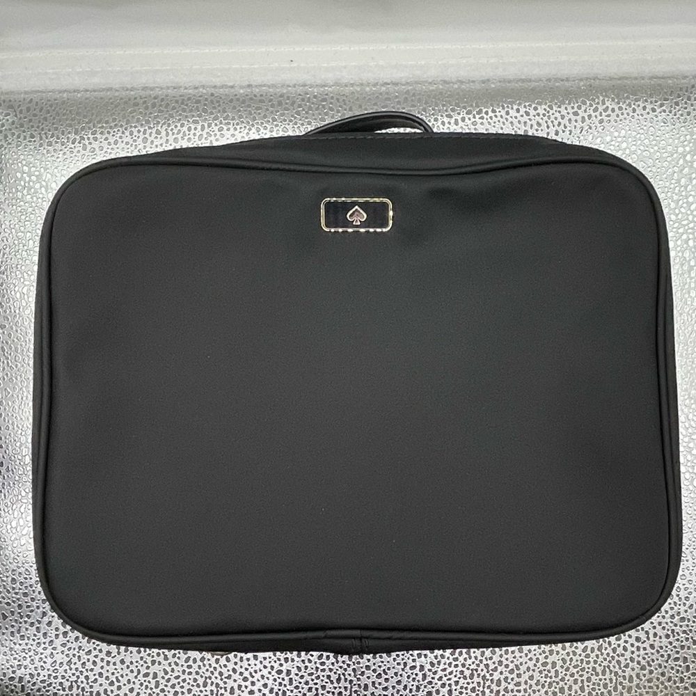 Kate Spade Large Cosmetic Bag / Toiletry Bag